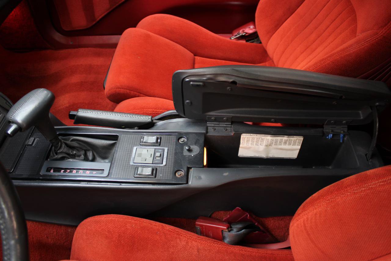 Used 1987 Pontiac Firebird Trans Am RWD image 33