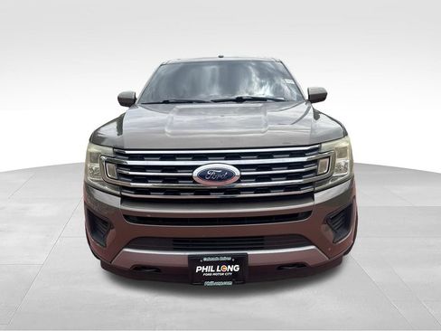 Used 2019 Ford Expedition Max XLT AWD/4WD image 2