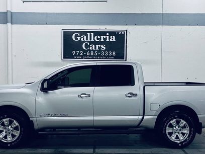 Used 2018 Nissan Titan SV w/ SV Convenience Package