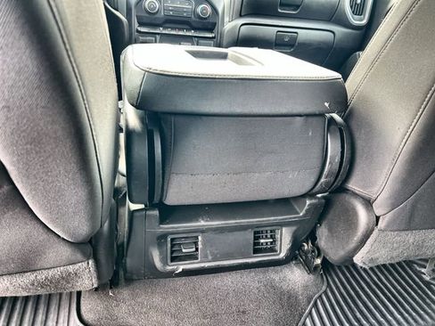 Used 2023 Chevrolet Silverado 2500 LT AWD/4WD image 19