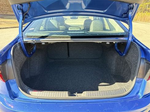 Used 2024 Volkswagen Jetta SE image 21