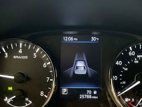 Used 2019 Nissan Rogue SL image 15