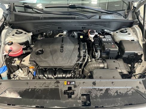 Used 2023 Hyundai Santa Fe SEL AWD/4WD image 10