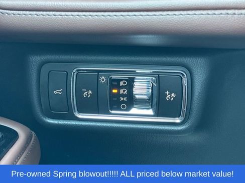 Used 2025 Lincoln Aviator Reserve AWD/4WD image 34