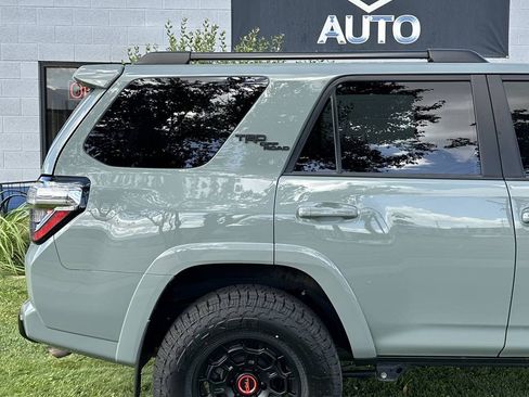 Used 2023 Toyota 4Runner TRD Off-Road Premium w/ Off Road Premium Plus Package AWD/4WD image 6