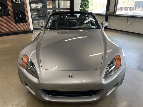 Used 2001 Honda S2000 image 25