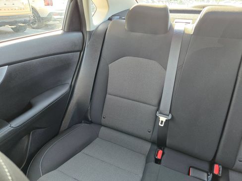 Used 2022 Kia Forte LXS FWD image 12