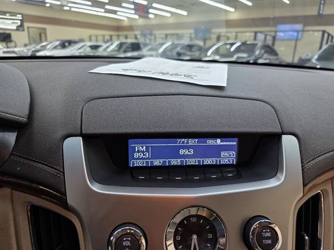 Used 2010 Cadillac CTS Luxury RWD image 28