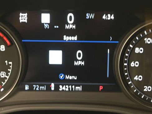 Certified 2022 Cadillac XT6 Sport w/ Platinum Package AWD/4WD image 9