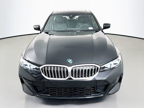 New 2026 BMW 330i Sedan w/ M Sport Package image 2