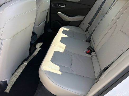 Used 2025 Honda Accord Touring image 8