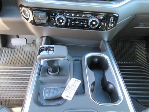 New 2026 Chevrolet Silverado 1500 LTZ w/ LTZ Premium Package image 22