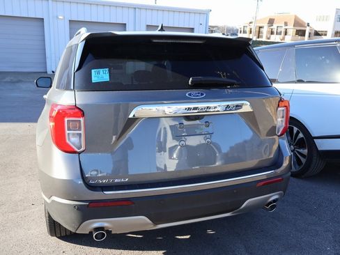 Certified 2023 Ford Explorer Limited image 5