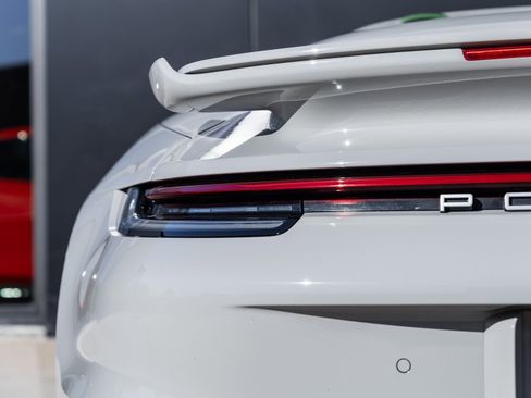 Certified 2022 Porsche 911 Turbo S w/ 911 Turbo Sportdesign Package image 15