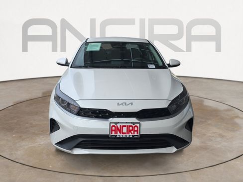 Certified 2024 Kia Forte LXS FWD image 3