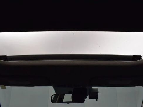 Used 2025 Hyundai Venue SEL image 20