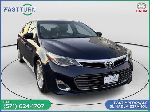 Used 2013 Toyota Avalon XLE image 4