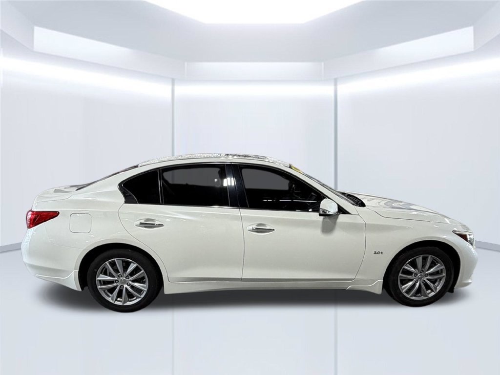 Used 2017 INFINITI Q50 Premium w/ 2.0T Premium Plus Package RWD image 8