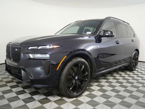 Certified 2023 BMW X7 M60i w/ Executive Package AWD/4WD image 7