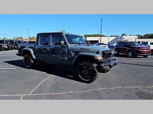 New 2026 Jeep Gladiator Willys image 39