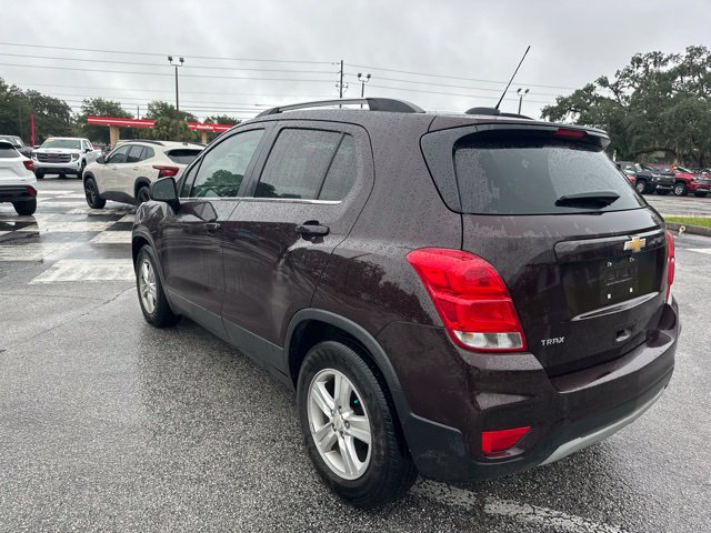 Used 2020 Chevrolet Trax LT FWD image 3
