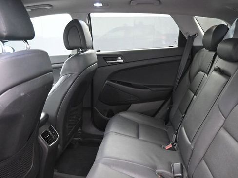 Used 2016 Hyundai Tucson Limited w/ Option Group 03 FWD image 19
