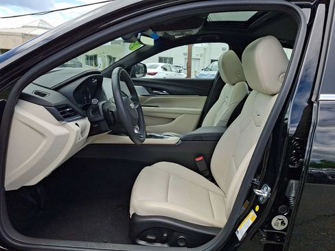 Used 2026 Cadillac CT4 Premium Luxury AWD/4WD image 14