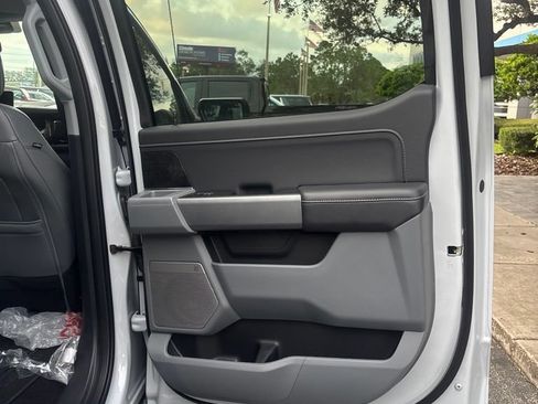 Used 2025 Ford F150 Lightning Flash AWD/4WD image 19