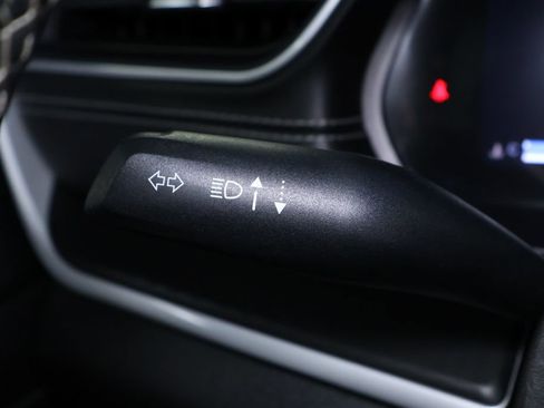 Used 2023 Jeep Grand Cherokee L Laredo image 27