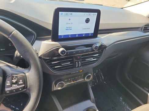 Certified 2024 Ford Escape Active FWD image 8