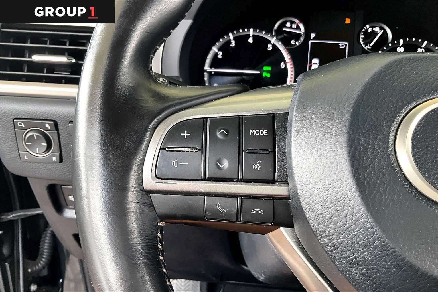 Certified 2023 Lexus GX 460 Luxury w/ Sport Design Package AWD/4WD image 21