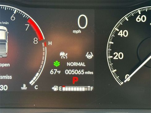 Used 2025 Honda Ridgeline Sport image 25