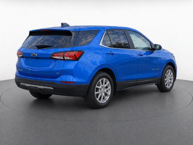 Used 2024 Chevrolet Equinox LT FWD image 4