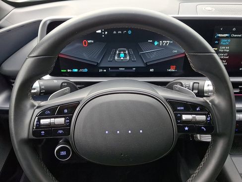 Used 2024 Hyundai Ioniq 6 SEL image 19