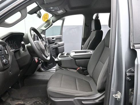 Used 2021 Chevrolet Silverado 1500 Custom AWD/4WD image 16