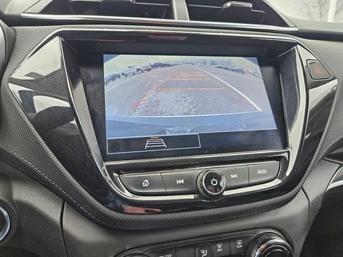 Used 2023 Chevrolet TrailBlazer LT w/ Convenience Package image 12