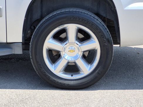 Used 2013 Chevrolet Avalanche LT w/ Texas Edition RWD image 21