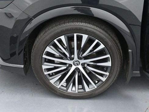 Used 2024 Lexus RX 350 Premium Plus w/ Convenience Package FWD image 35