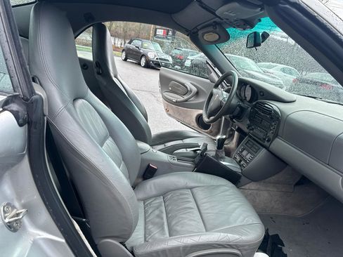 Used 2001 Porsche 911 Carrera 4 image 36