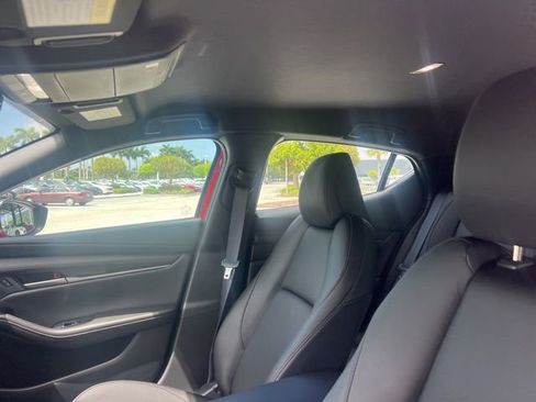 Certified 2025 MAZDA MAZDA3 s Sport image 30