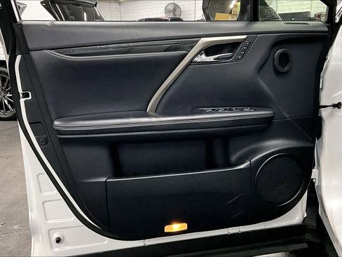Used 2018 Lexus RX 350L FWD w/ Accessory Package image 21
