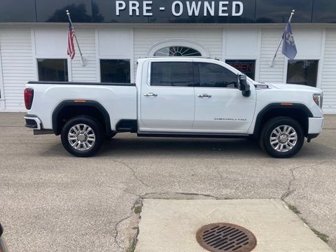 Certified 2023 GMC Sierra 2500 Denali AWD/4WD image 4