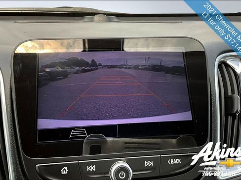 Used 2021 Chevrolet Malibu LT image 12