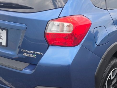 Used 2017 Subaru Crosstrek 2.0i Limited AWD/4WD image 14