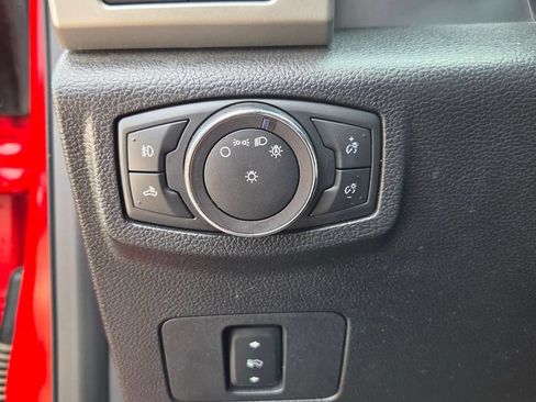 Used 2019 Ford F350 Lariat w/ Chrome Package AWD/4WD image 19