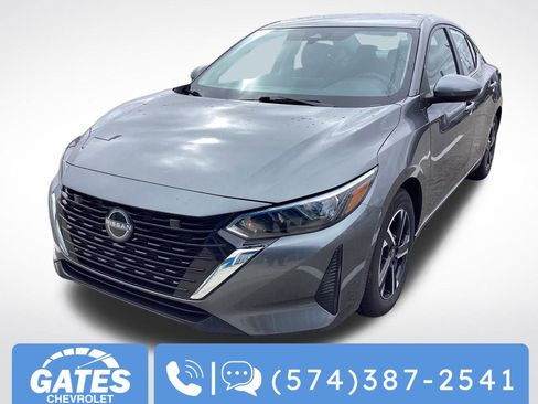 Used 2025 Nissan Sentra SV image 4