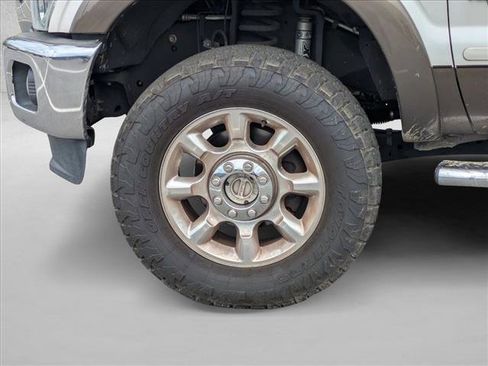 Used 2015 Ford F350 Lariat w/ Lariat Ultimate Package image 9