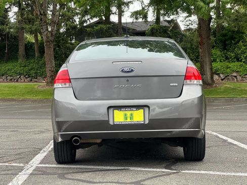 Used 2009 Ford Focus SEL FWD image 4