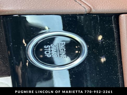 New 2026 Lincoln Navigator Reserve AWD/4WD image 33