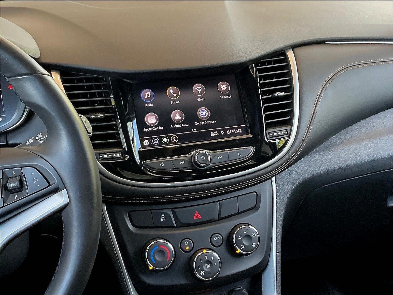 Used 2020 Chevrolet Trax LT w/ LT Convenience Package FWD image 9